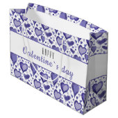 紫のハートパターンハッピーバレンタイン`日  ラージペーパーバッグ (裏面アングル)