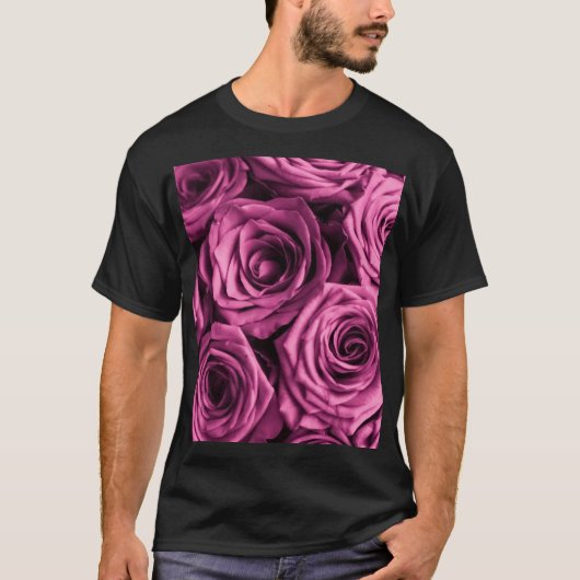 紫のバラの花束、花のフローラ背景 Tシャツ (正面)