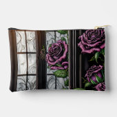 紫のバラザウィンドウ – ゴシックスタイル アクセサリーポーチ (裏面)