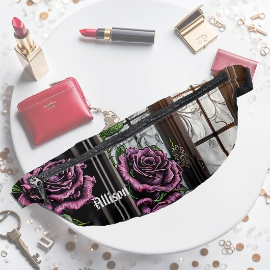 紫のバラザウィンドウ – ゴシックスタイル ファニーパック