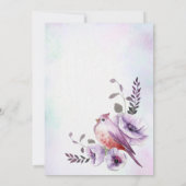 紫のバーガンディ薄紫の花と鳥の羽i 招待状 (裏面)