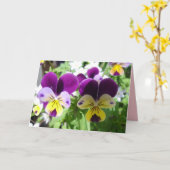 紫のビオラ パンジー かわいい花の花束 カード (黄色い花)