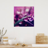 紫のピンクの葉の露のマクロ抽象芸術 ポスター (キッチン)