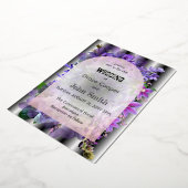 紫のフローラで背景が幻影の 箔招待状 (回転した状態)