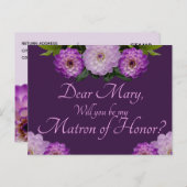 紫のフローラは私の名誉のマトロンになってくれる? インビテーションポストカード (正面/裏面)