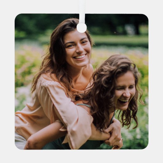 紫のフローラは私の花嫁の写真にする メタルオーナメント (裏面)