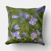 紫のフローラ（緑） クッション (正面)