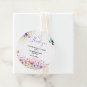 紫のベビー蝶の赤ちゃんシャワー フェイバータグ (インサイチュ)