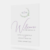 紫のベリーの緑の葉モノグラムの結婚式 アクリルサイン (傾斜)