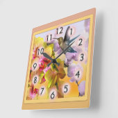 紫のライラックと黄色のランを持つハミングバード スクエア壁時計 (傾斜)