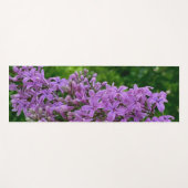 紫のライラックのロマンチックエレガントな紫のフローラ写真 ヨガマット (正面(横))
