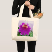 紫のランとホスタの開花 ラージトートバッグ (正面(商品))
