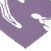 紫のヴィンテージ花柄 テーブルクロス (アングル)