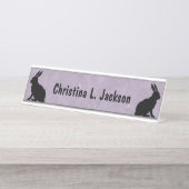 紫の上のシルエットに座る黒いウサギたち|過去記事 デスクネームプレート (正面)