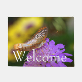 紫の上の白い孔雀の蝶開花 ドアマット