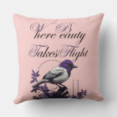 紫の上の雄大な離れ鳥 | アートプリント クッション (裏面)