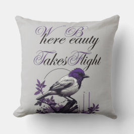 紫の上の雄大な離れ鳥 | アートプリント クッション