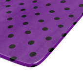 紫の上の黒い水玉模様 カッティングボード (角)