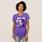 紫の人々の女性の肖像 オリジナルアート Tシャツ (正面フル)