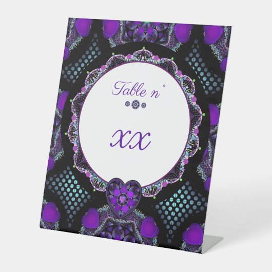 紫の傘とハート.7 台座サイン (正面)