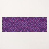 紫の切り捨て三角形を持つ幾何学模様 ヨガマット (正面(横))