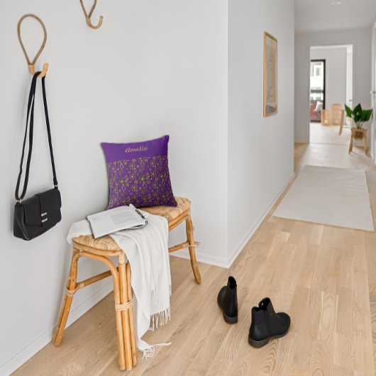 紫の名前をカスタムするフローラ女性名 クッション