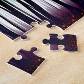 紫の地面に緑の黒いシルエットの木 ジグソーパズル (側面)