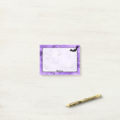 紫の大群ハロウィンこうもりの名グランジ前 ポストイット (デスク上)