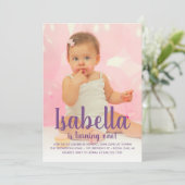 紫の女の子を1枚撮るファースト誕生日 招待状 (スタンド正面)