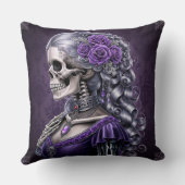 紫の女性ドクロのカメオ クッション (裏面)