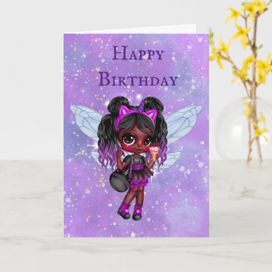 紫の妖精アフリカ系アメリカ人女性のかわいい誕生日 カード (黄色い花)