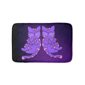 紫の子猫の双子 バスマット (正面)