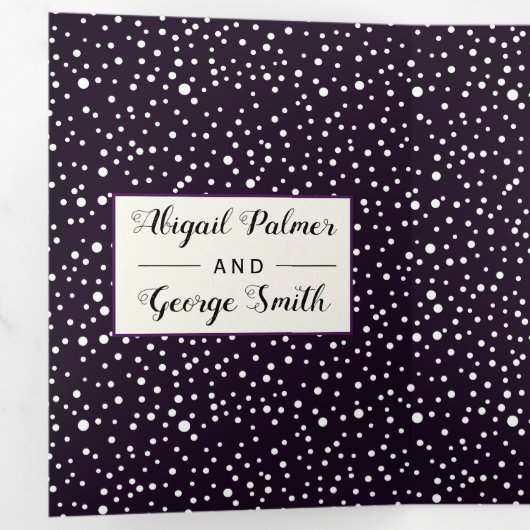 紫の山と木の写真の冬の結婚式 三つ折り招待状 (内部最初)