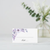 紫の庭の花。すみれの花の結婚式 プレイスカード (スタンド正面)