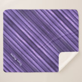 紫の斜線の斜ストライプ方パーソナライズされた シェルパブランケット (正面(横))