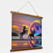 紫の日没、ユニコーン、満月のビーチ 吊り下げ型タペストリー (傾斜あり)