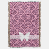 紫の曇り蘭のダマスクと蝶 スローブランケット (正面縦)