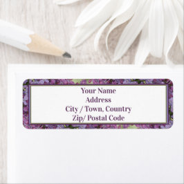 紫の梅と緑パターン（の模様が）ある ラベル