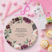 紫の水彩フローラ+スクリプト卒業日 ペーパープレート (パーティー)