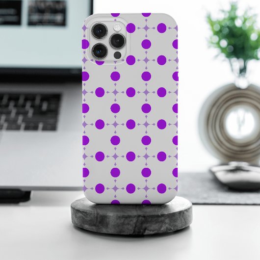 紫の水玉模様、水玉模様パターン、ドット点々のある、 iPhoneケース