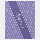 紫の白いバレーボールのコートは私の幸せな場所 フリースブランケット (正面)