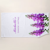 紫の白い野の花フローラピンクの紫のスクリプト ビーチタオル (正面)