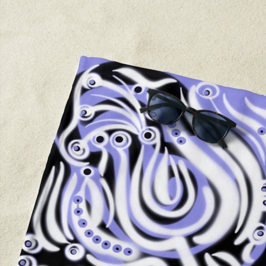 紫の白黒カーリー抽象芸術パターン ビーチタオル (インサイチュ)