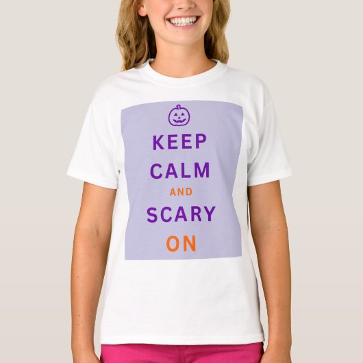 紫の穏保やかで怖いオン文字ハロウィーンの女の子 Tシャツ (正面)