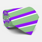 紫の緑の白のジオメトリックストライプス ネクタイ (ロール)
