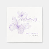 紫の繊細な蝶の赤ちゃんシャワー スタンダードカクテルナプキン (正面)