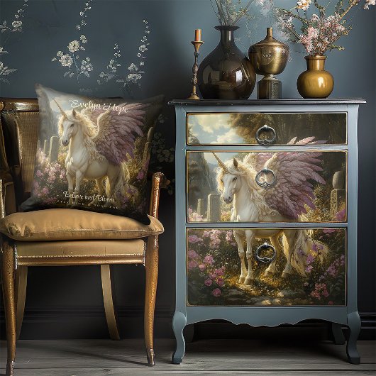 紫の翼の白いペガサスのケルト石の円 薄葉紙