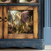 紫の翼の白いペガサスのケルト石の円 薄葉紙