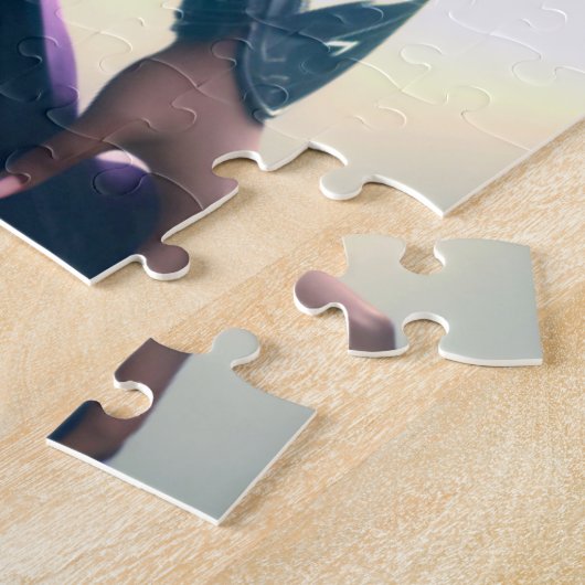 紫の翼を持つ黒い妖精の女の子スーパーヒーロー ジグソーパズル (側面)