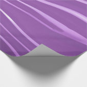 紫の背景とストライプ ラッピングペーパー (角)